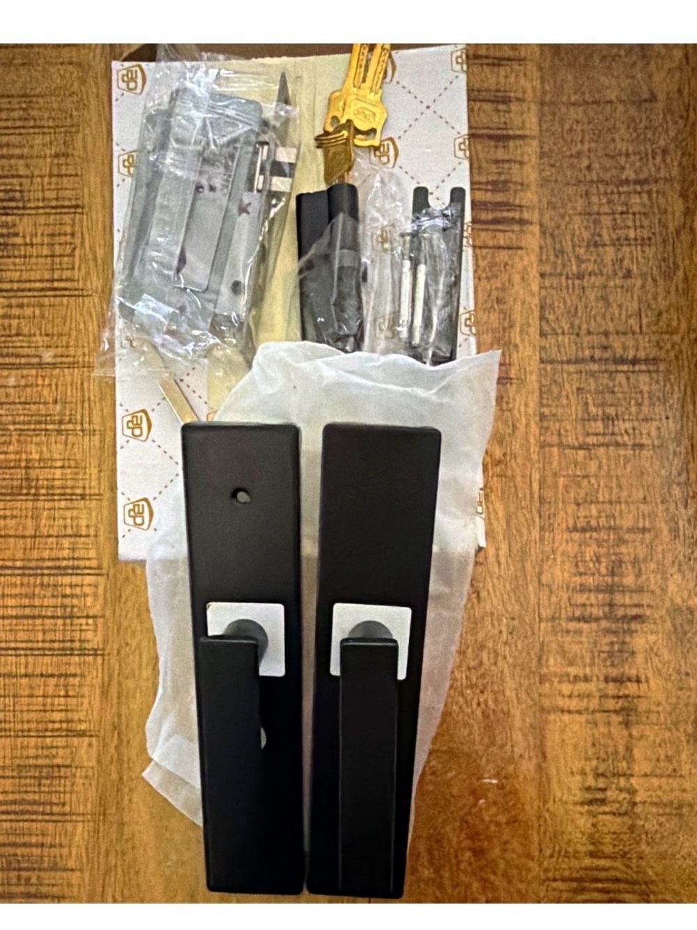 Black and gold Door knob set with keys brand new 3 boxes available